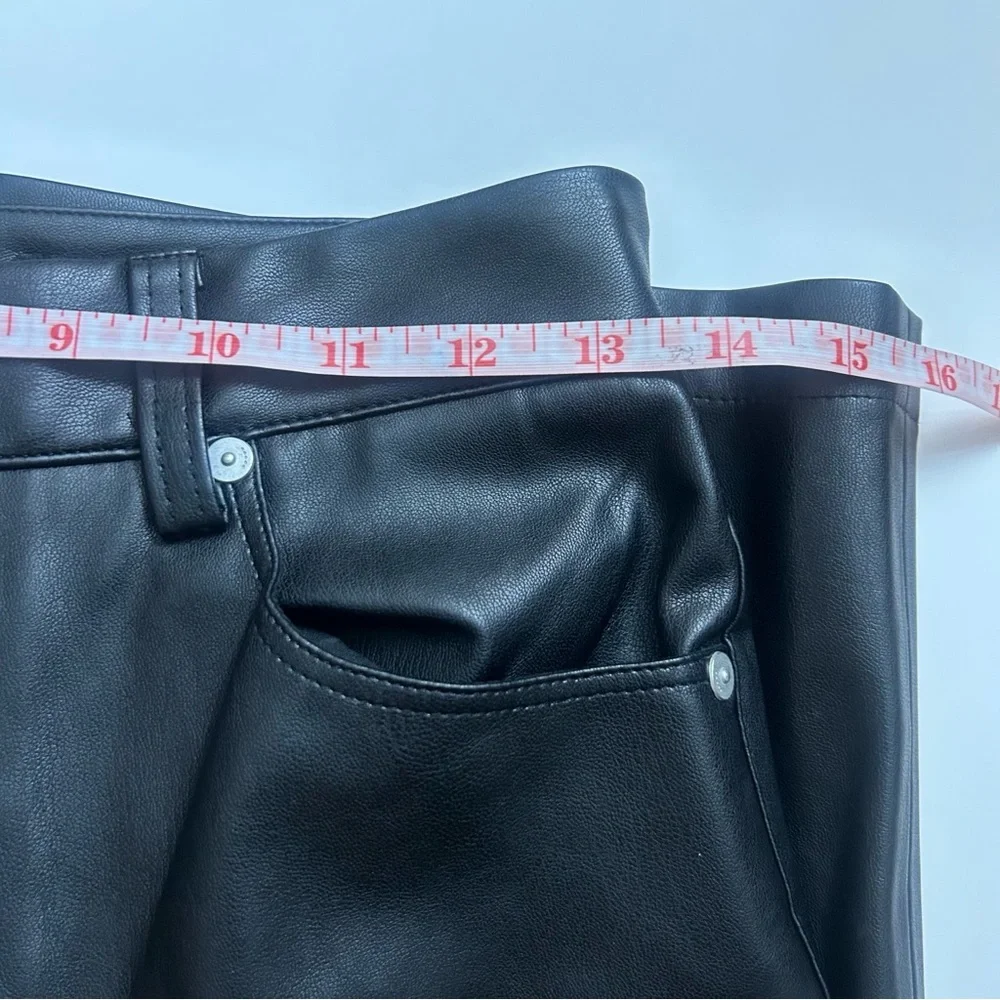 BLANKNYC Black Faux Leather Baxter pants (size 27) - Picture 4 of 6